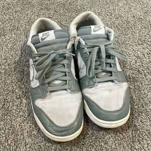 Men’s Nike Dunk Low